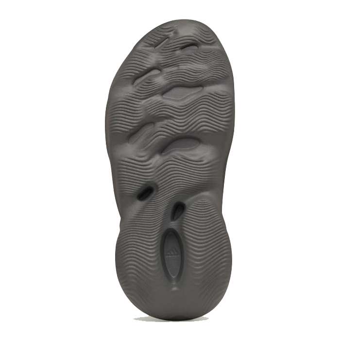 'Carbon' Yeezy Foam Runner